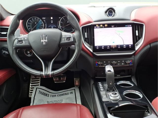 2022 Maserati Ghibli Modena Q4