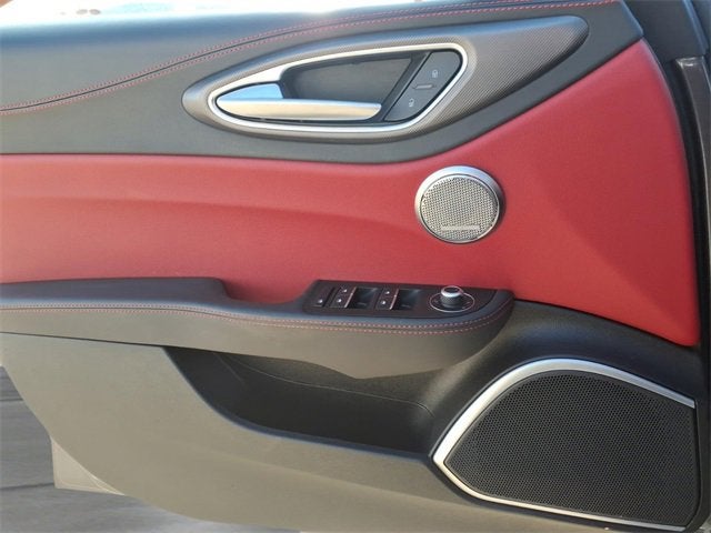 2021 Alfa Romeo Giulia Ti Sport