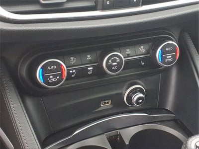 2023 Alfa Romeo Stelvio Sprint AWD