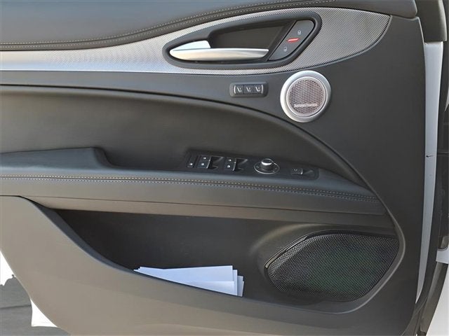 2024 Alfa Romeo Stelvio Veloce AWD