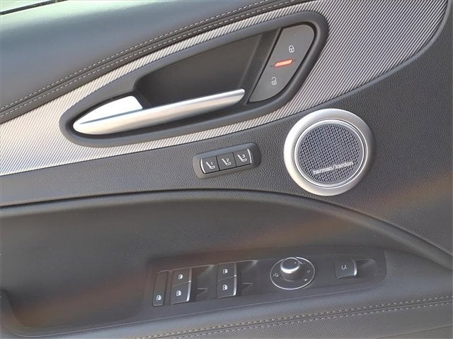 2024 Alfa Romeo Stelvio Veloce AWD