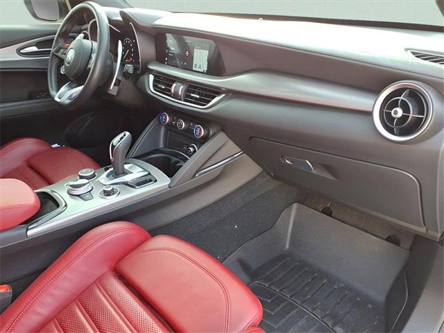 2024 Alfa Romeo Stelvio Veloce AWD