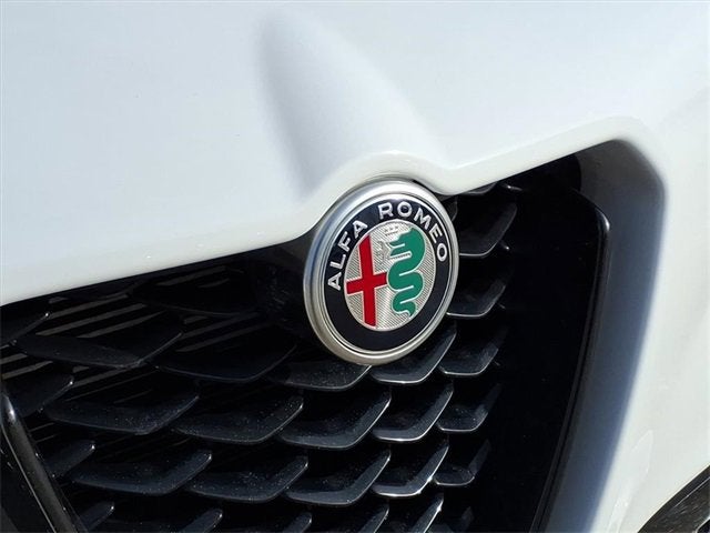 2024 Alfa Romeo Stelvio Veloce AWD
