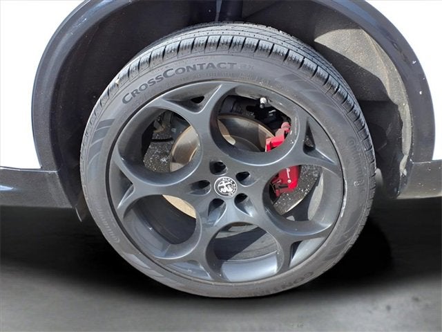 2024 Alfa Romeo Stelvio Veloce AWD