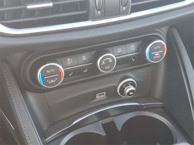 2022 Alfa Romeo Stelvio Ti AWD