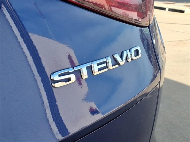 2022 Alfa Romeo Stelvio Ti AWD