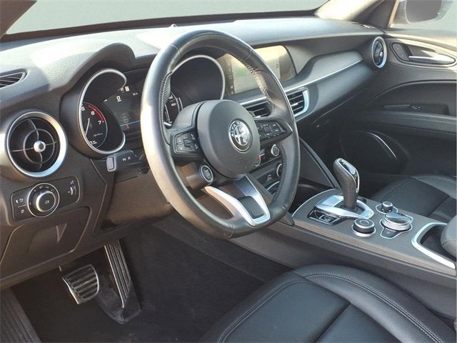 2022 Alfa Romeo Stelvio Ti AWD