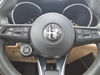 2023 Alfa Romeo Stelvio Lusso AWD