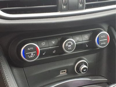 2019 Alfa Romeo Stelvio Ti Sport