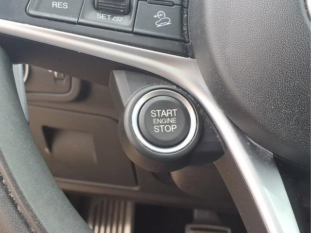 2019 Alfa Romeo Stelvio Ti Sport