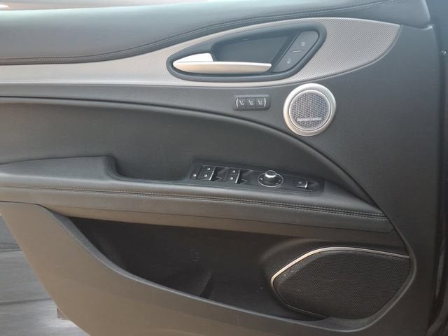 2019 Alfa Romeo Stelvio Ti Sport