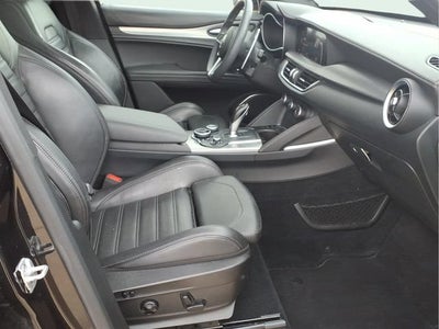 2019 Alfa Romeo Stelvio Ti Sport