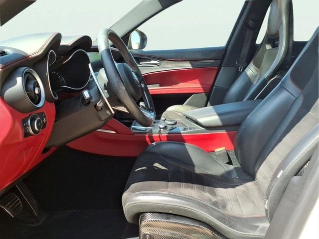 2019 Alfa Romeo Stelvio Quadrifoglio AWD