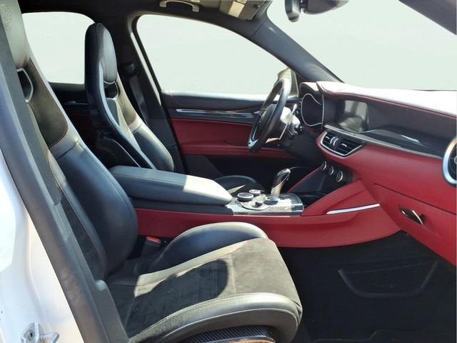 2019 Alfa Romeo Stelvio Quadrifoglio AWD