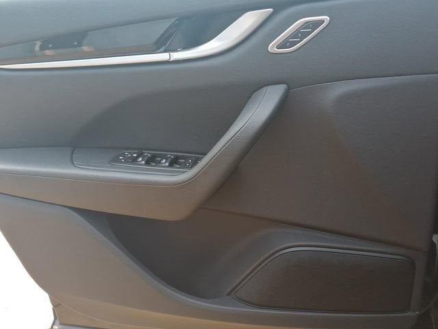 2023 Maserati Levante Modena