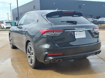 2023 Maserati Levante Modena