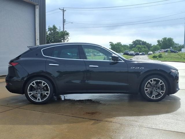 2023 Maserati Levante Modena