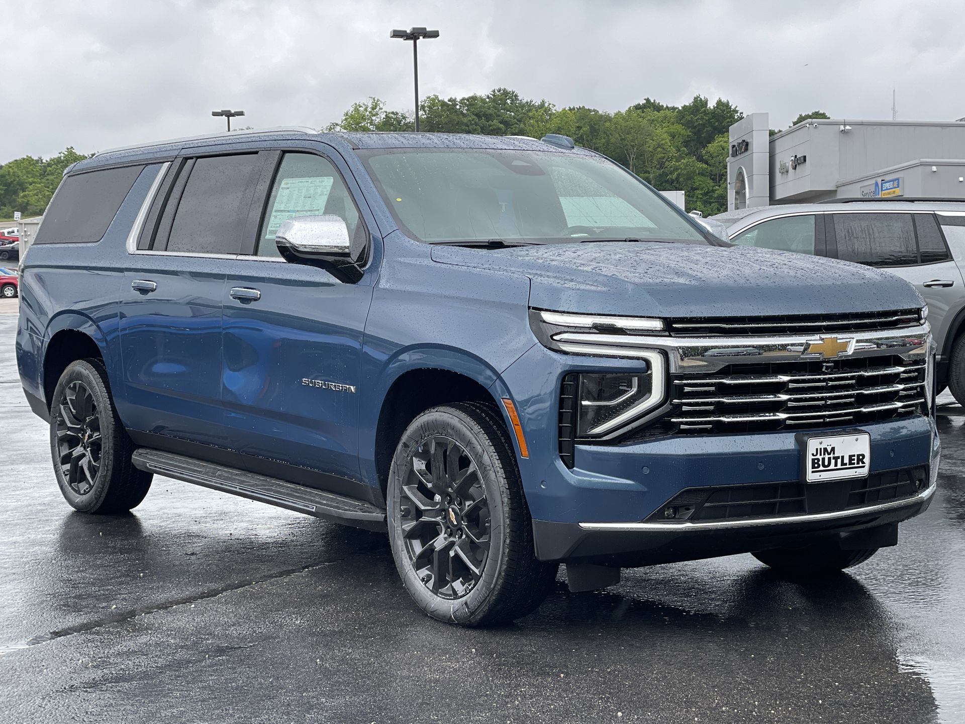 2025 Chevrolet Suburban Premier
